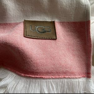 UGG Kayleigh Beach Towel in Coral